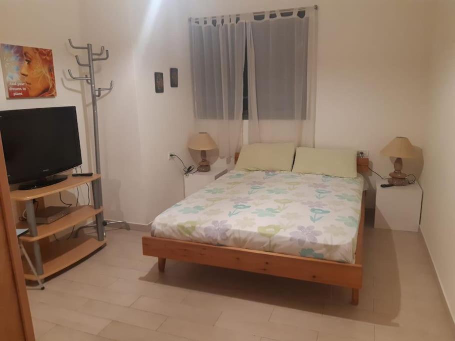 Adorable 3 Bedroom Brenner "Hill" Suite Giv'at Brenner Ngoại thất bức ảnh